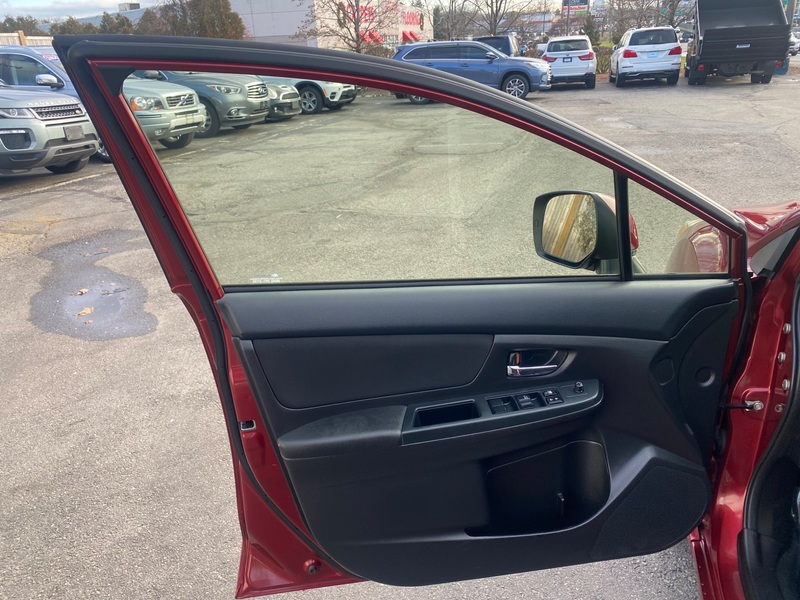 2012 Subaru Impreza 2.0i Premium