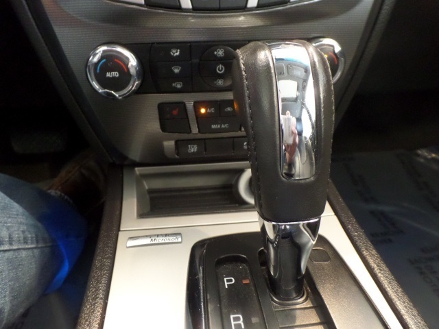 2012 Ford Fusion SEL,LEATHER.SUNROOF.BLUE TOOTH,LO Sedan