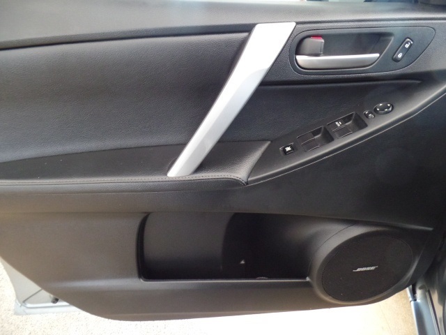 2012 Mazda Mazda3 i Grand Touring Hatchback