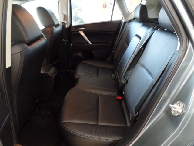 2012 Mazda Mazda3 i Grand Touring Hatchback