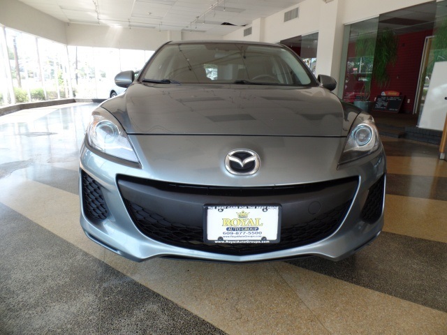 2012 Mazda Mazda3 i Grand Touring Hatchback