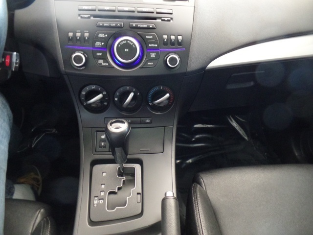 2012 Mazda Mazda3 i Grand Touring Hatchback