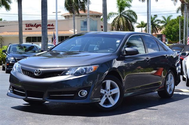 2012 Toyota Camry 4dr Sedan I4 Automatic SE