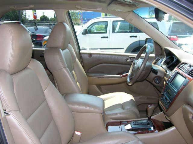 2004 Acura MDX Touring Pkg w/Navigation