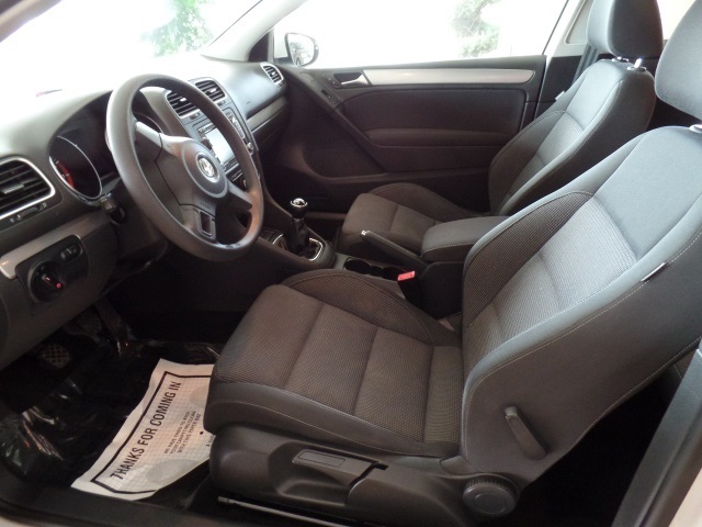 2012 Volkswagen Golf 2.5L PZEV Hatchback