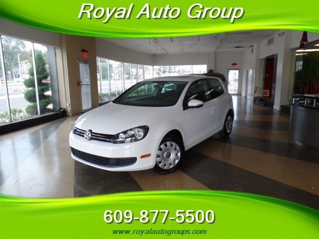 2012 Volkswagen Golf 2.5L PZEV Hatchback