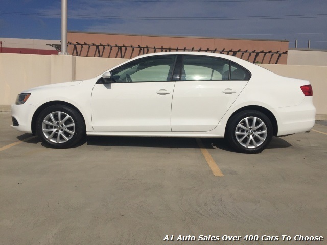 2012 Volkswagen Jetta SE Sedan