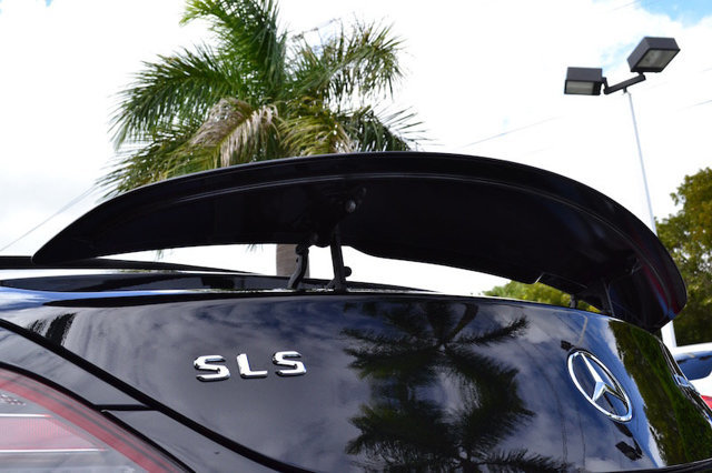 2012 Mercedes-Benz SLS AMG 2dr Roadster SLS AMG
