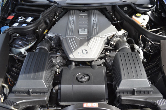 2012 Mercedes-Benz SLS AMG 2dr Roadster SLS AMG