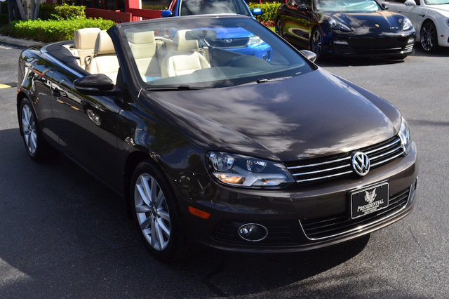 2012 Volkswagen Eos 2dr Convertible Komfort SULEV