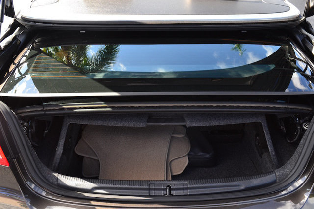 2012 Volkswagen Eos 2dr Convertible Komfort SULEV