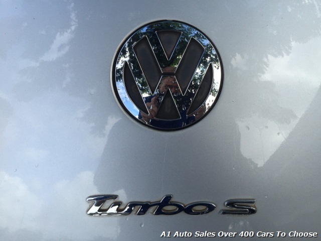 2004 Volkswagen Beetle Turbo S Hatchback