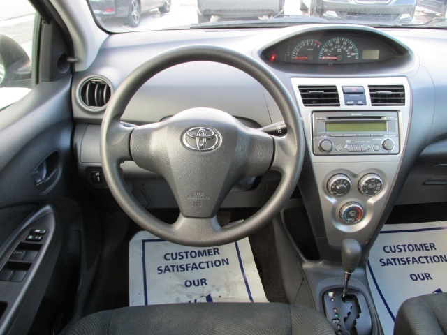 2012 Toyota Yaris Sedan