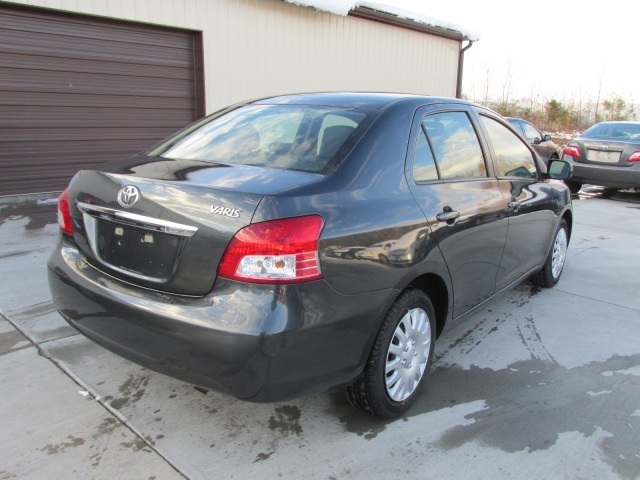 2012 Toyota Yaris Sedan
