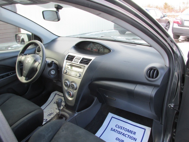 2012 Toyota Yaris Sedan