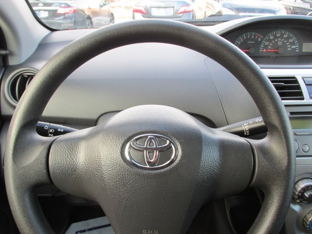 2012 Toyota Yaris Sedan