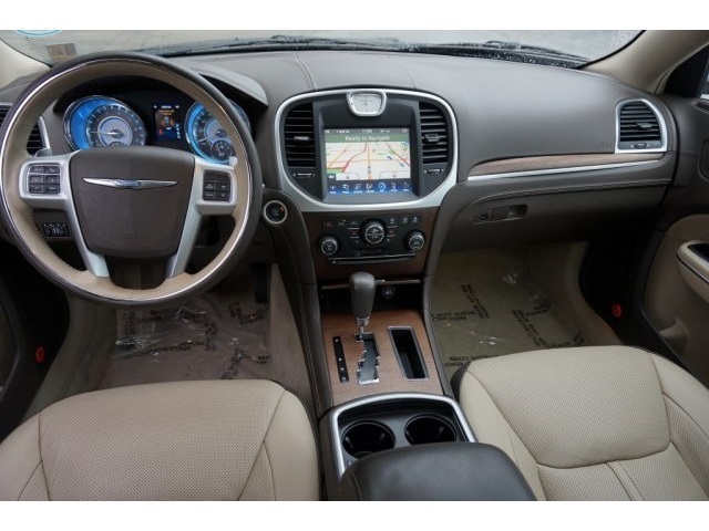 2012 Chrysler 300C Luxury Series Sedan