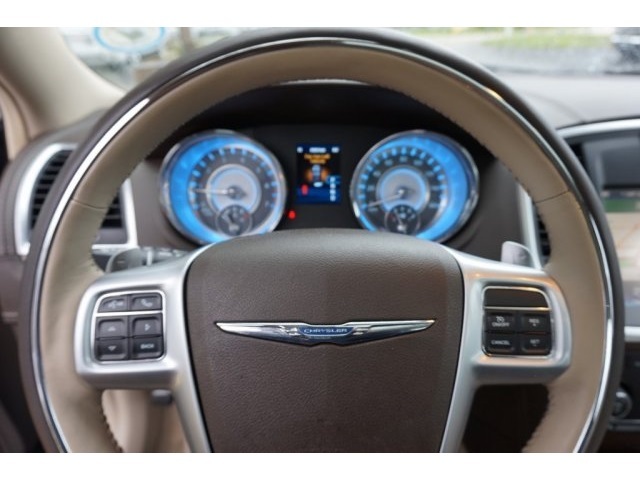 2012 Chrysler 300C Luxury Series Sedan