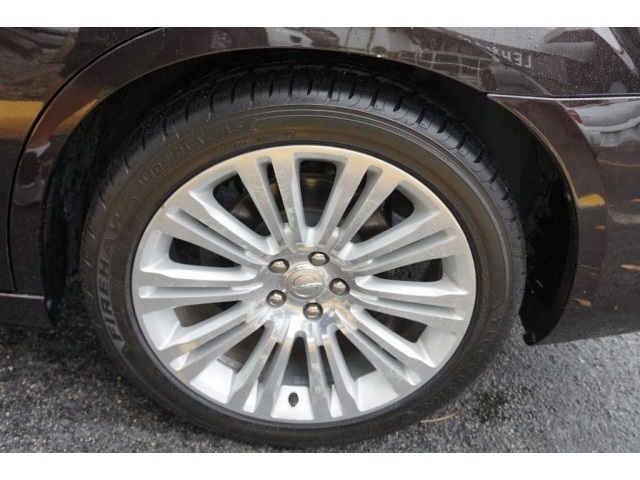 2012 Chrysler 300C Luxury Series Sedan