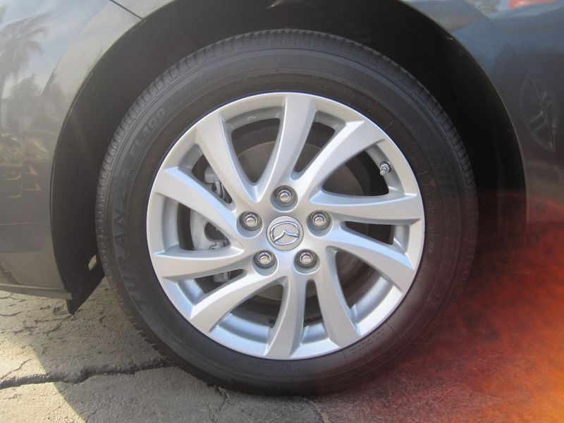 2012 Mazda Mazda3 i Touring