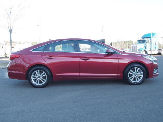 2015 Hyundai Sonata SE Sedan