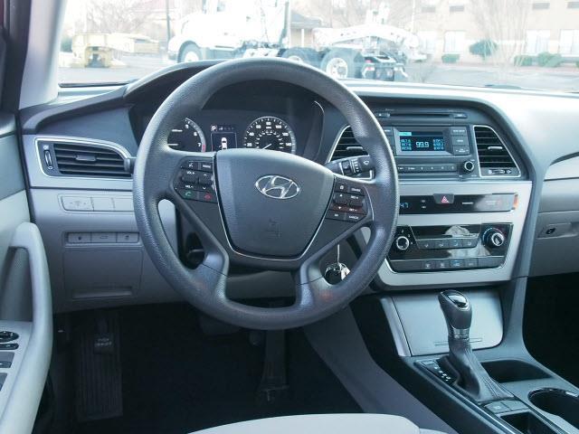 2015 Hyundai Sonata SE Sedan