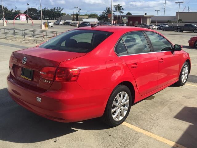 2013 Volkswagen Jetta SE PZEV Sedan