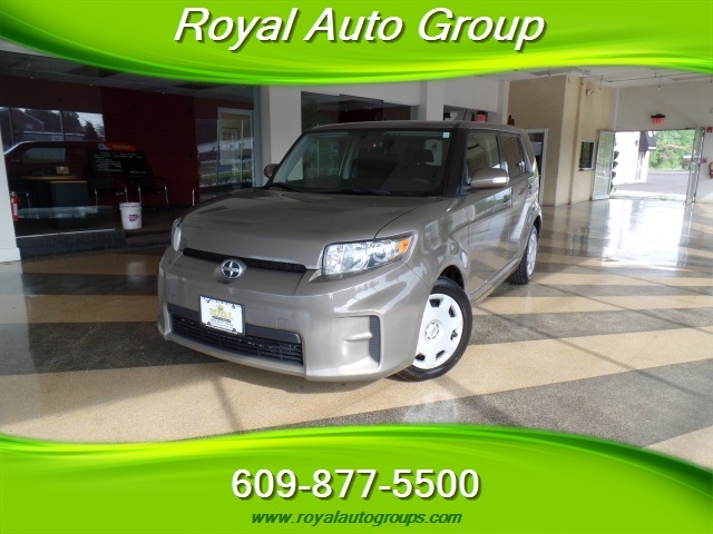 2012 Scion xB Wagon