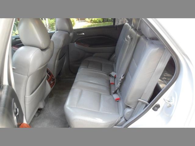 2004 Acura MDX SUV