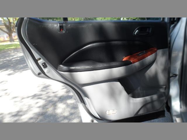 2004 Acura MDX SUV