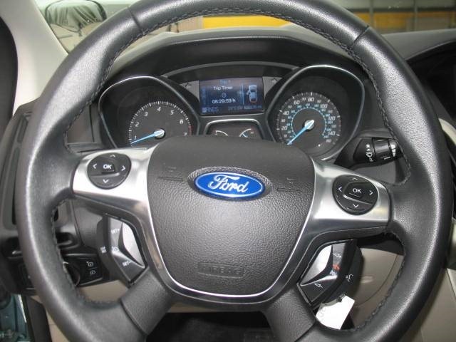 2012 Ford Focus SEL Sedan