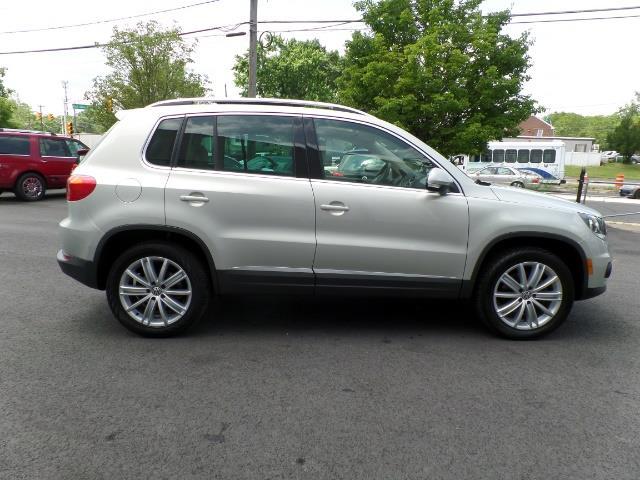2012 Volkswagen Tiguan SE 4Motion/ NAV,PANORAMIC ROOF SUV