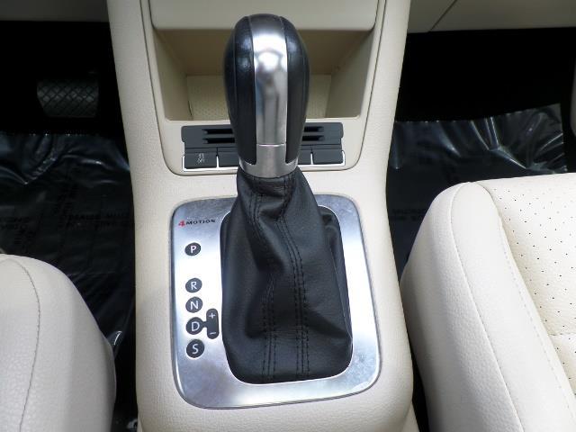 2012 Volkswagen Tiguan SE 4Motion/ NAV,PANORAMIC ROOF SUV