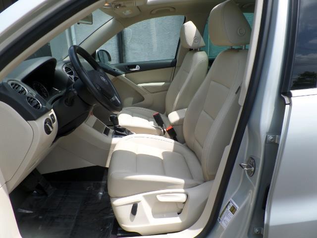 2012 Volkswagen Tiguan SE 4Motion/ NAV,PANORAMIC ROOF SUV