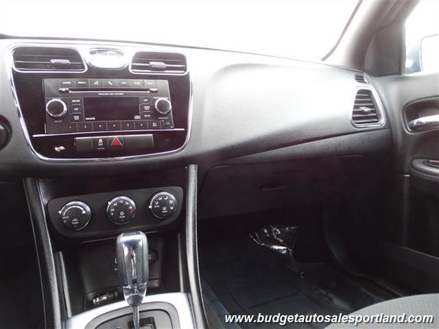 2013 Chrysler 200 Touring S ONE OWNER BAD CREDIT OK Sedan