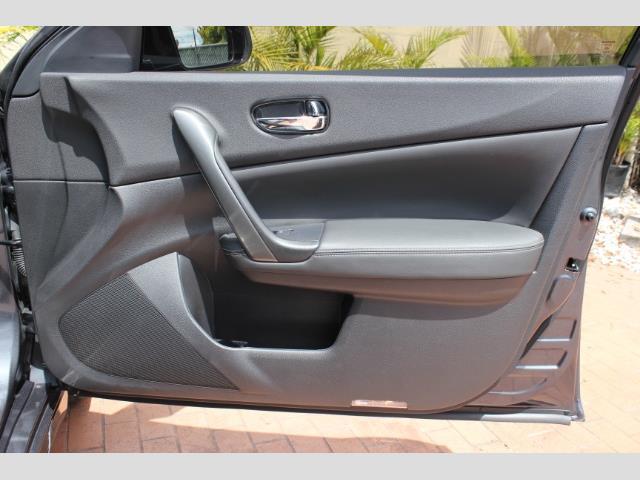 2012 Nissan Maxima 3.5 SV Sedan