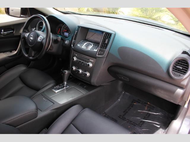 2012 Nissan Maxima 3.5 SV Sedan