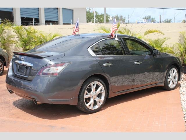 2012 Nissan Maxima 3.5 SV Sedan
