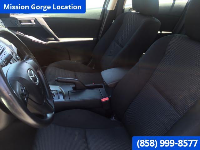 2012 Mazda Mazda3 i Sport Sedan