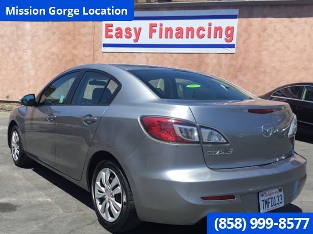 2012 Mazda Mazda3 i Sport Sedan