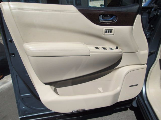 2012 Nissan Quest SL