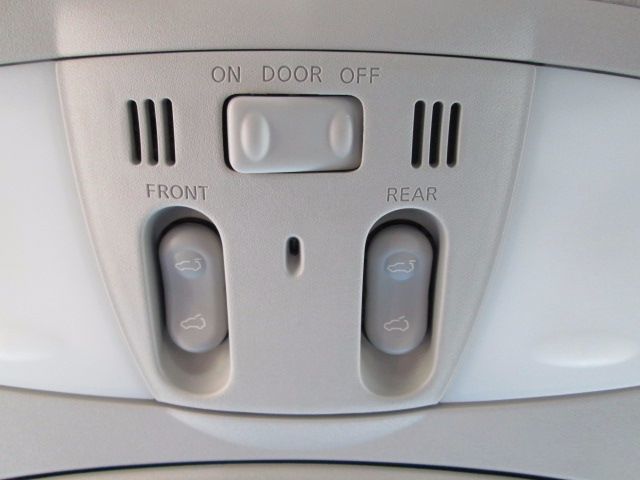 2012 Nissan Quest SL