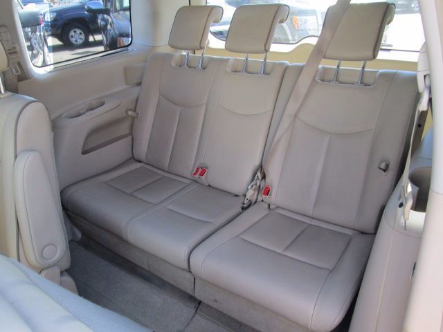 2012 Nissan Quest SL