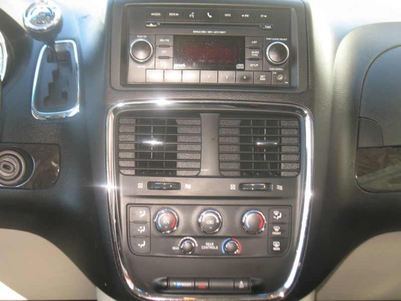 2012 Dodge Grand Caravan 3RD ROW SEATING