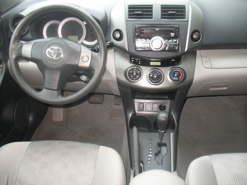 2011 Toyota RAV4 AWD 3RD ROW SEATING