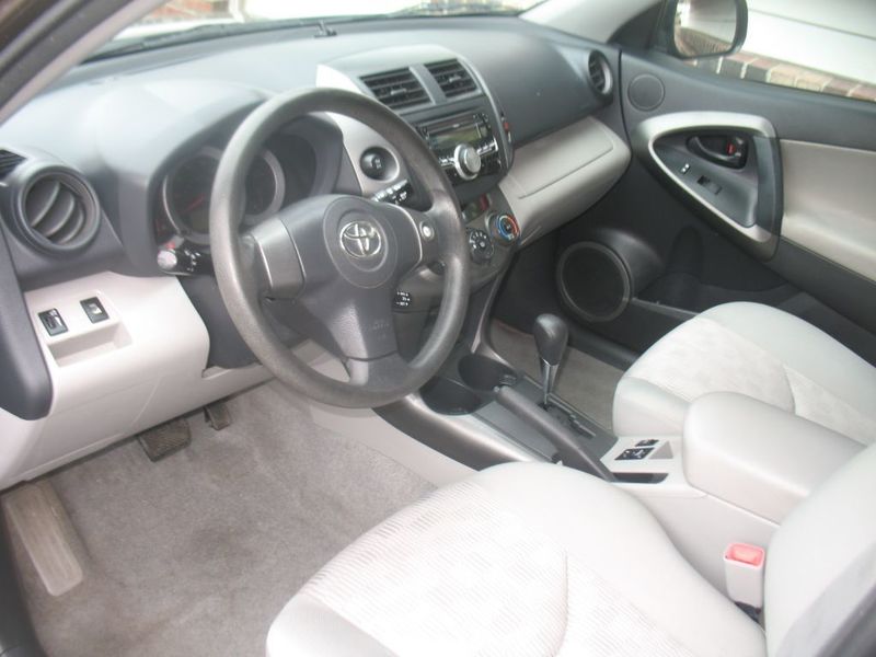 2011 Toyota RAV4 AWD 3RD ROW SEATING