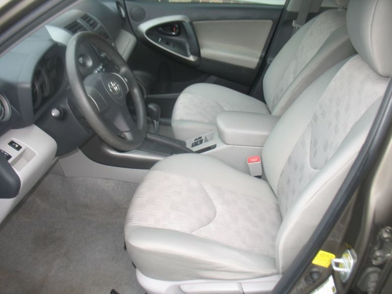 2011 Toyota RAV4 AWD 3RD ROW SEATING