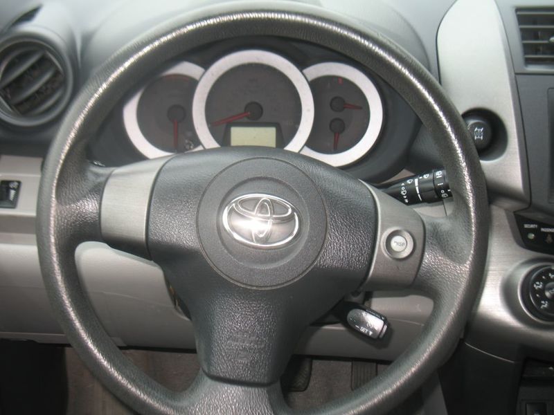 2011 Toyota RAV4 AWD 3RD ROW SEATING