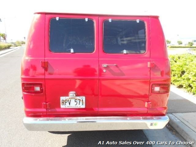 1973 Dodge tradesman B100 Sedan