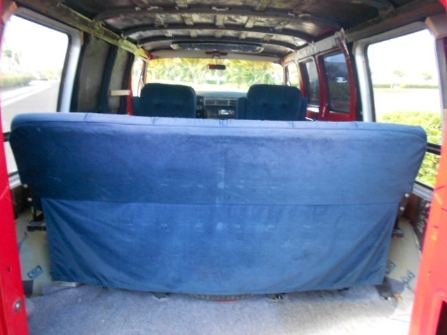 1973 Dodge tradesman B100 Sedan
